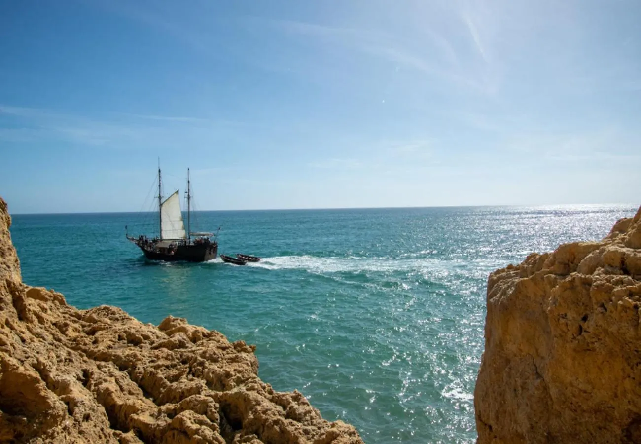 Casa Cubo - Amazing Central 6 Bedroom Villa Carvoeiro