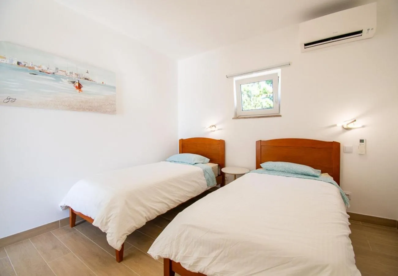 Casa Cubo - Amazing Central 6 Bedroom Villa Carvoeiro  Portugal