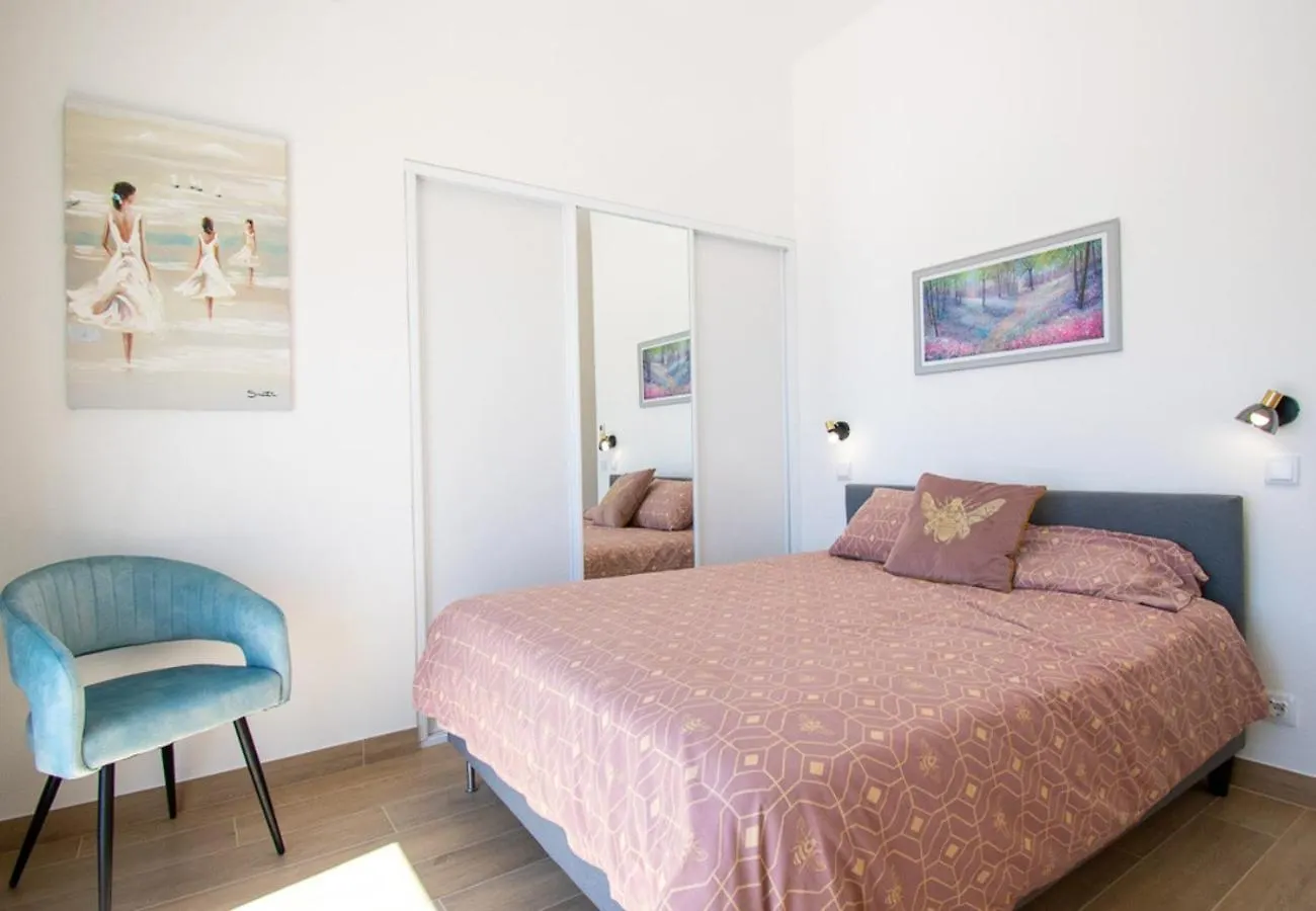 Casa Cubo - Amazing Central 6 Bedroom Villa Carvoeiro