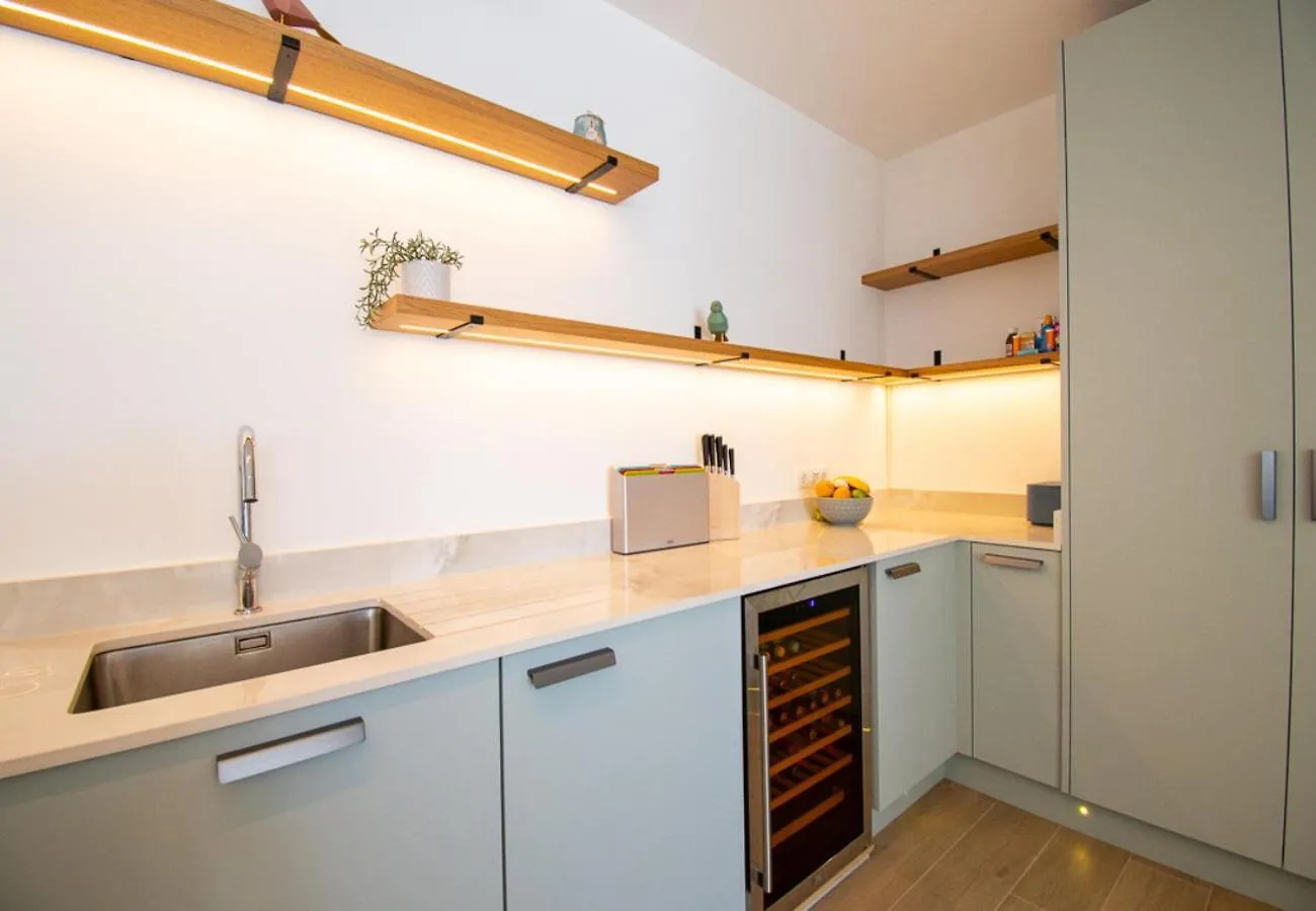 Casa Cubo - Amazing Central 6 Bedroom Villa Carvoeiro