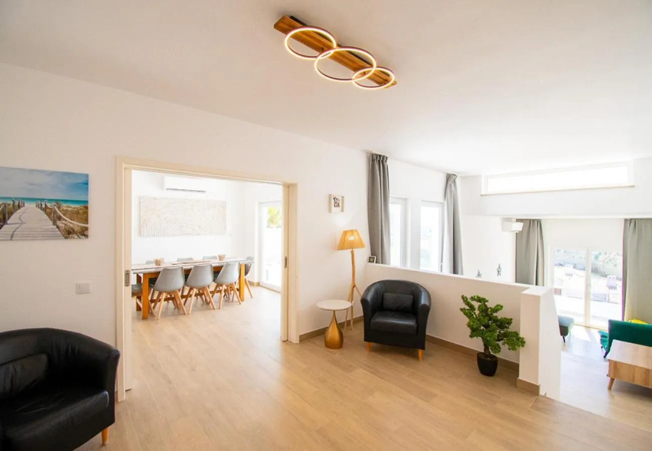 Casa Cubo - Amazing Central 6 Bedroom Villa Carvoeiro  Portugal
